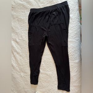 Jaanu Skinny black scrub pants size 1x